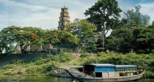 Thien MU Pagoda Hue Viet Nam
