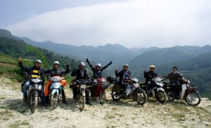 hue to phong nha motorbike