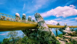the golden bridge danang