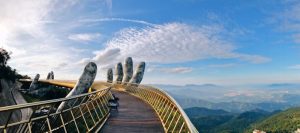the golden bridge danang
