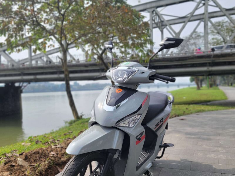 rent 50cc bikes in hue (1)