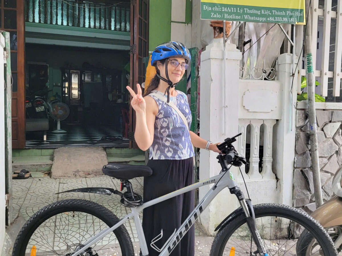 rent bicycle in Hue (22)